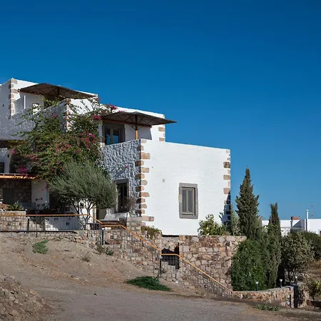 Sunset & Ocean View Holiday home